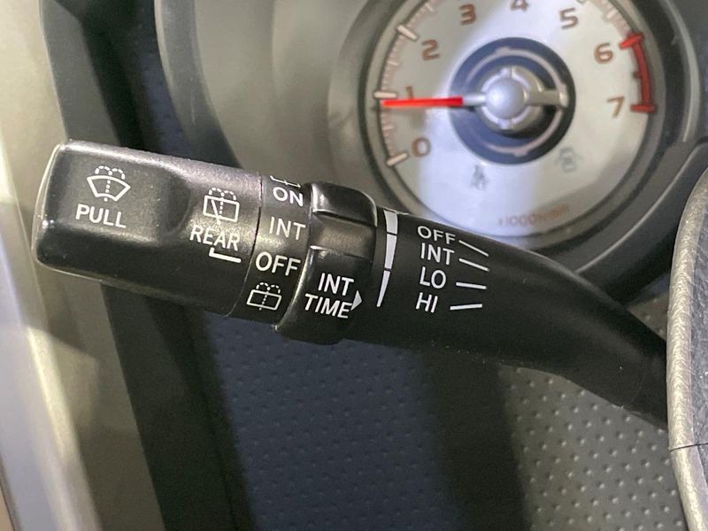 2015 Toyota FJ CRUISER CBA-GSJ15W (UW-6a6eb4a8e7333)[14]