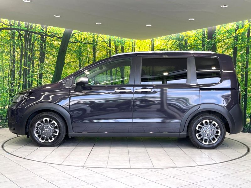 2024 Honda Freed 6AA-GT6 (UW-6a6eb4ad44337)[24]
