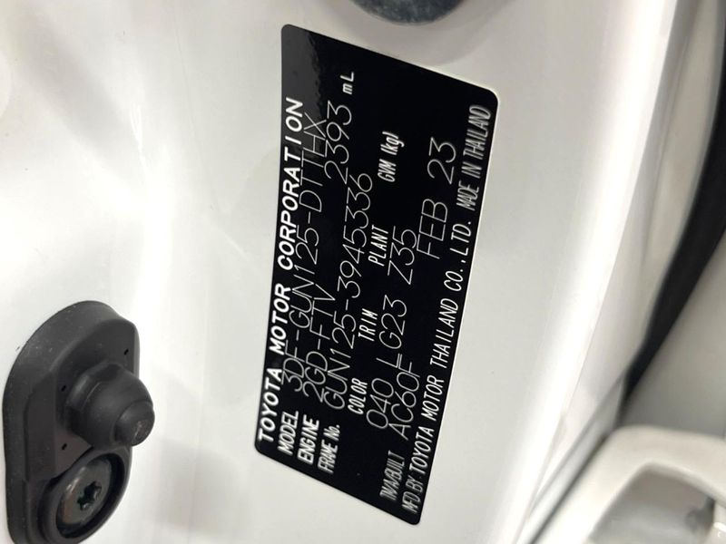 2023 Toyota Hilux 3DF-GUN125 (UW-6a6eb4b6a868c)[1]