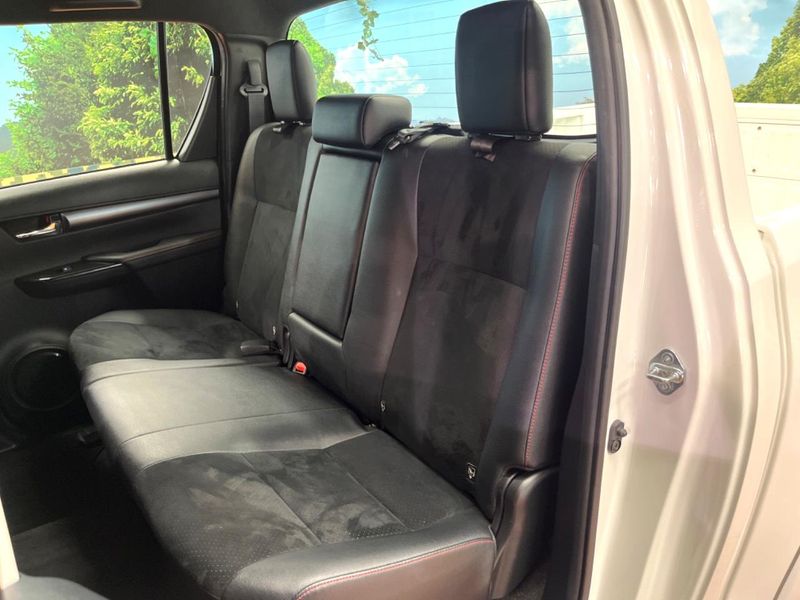 2023 Toyota Hilux 3DF-GUN125 (UW-6a6eb4b6a868c)[9]