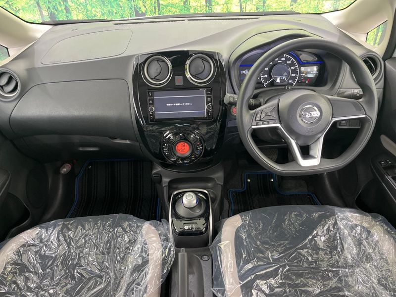 2017 Nissan Note DAA-HE12 (UW-6a6eb4c489bdb)[28]