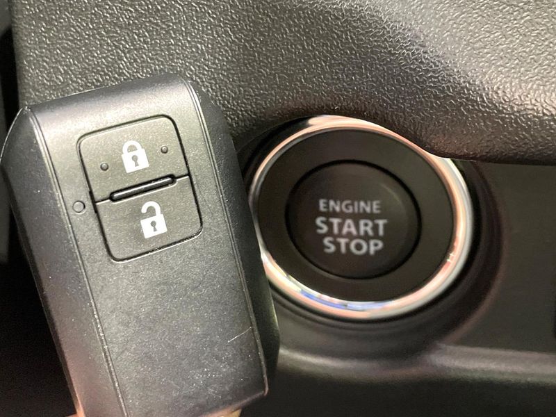 2023 Suzuki Jimny 3BA-JB64W (UW-6a6eb4e6b11ac)[24]