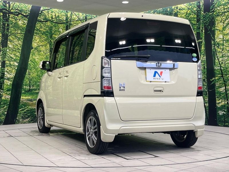 2014 Honda N-BOX DBA-JF1 (UW-6a6eb4f9c0d43)[8]