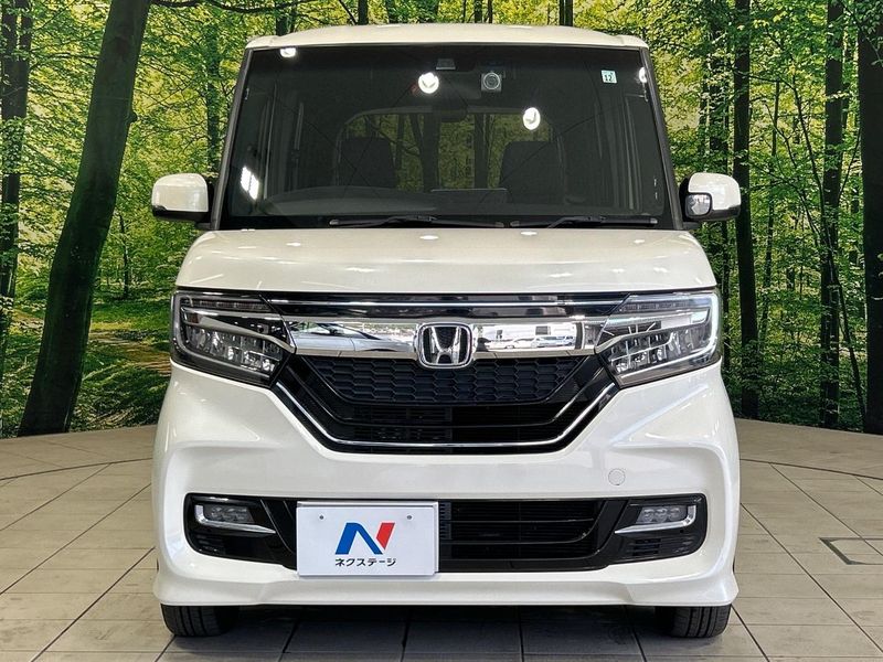 2017 Honda N-BOX CUSTOM DBA-JF3 (UW-6a6eb50a746a4)[20]