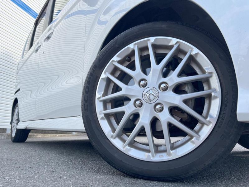2021 Honda N-BOX CUSTOM 6BA-JF3 (UW-6a6eb517a3686)[9]