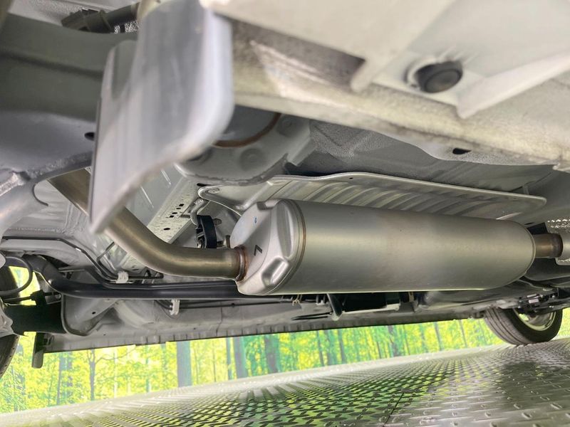 2022 Honda N-BOX CUSTOM 6BA-JF3 (UW-6a6eb518c4743)[25]