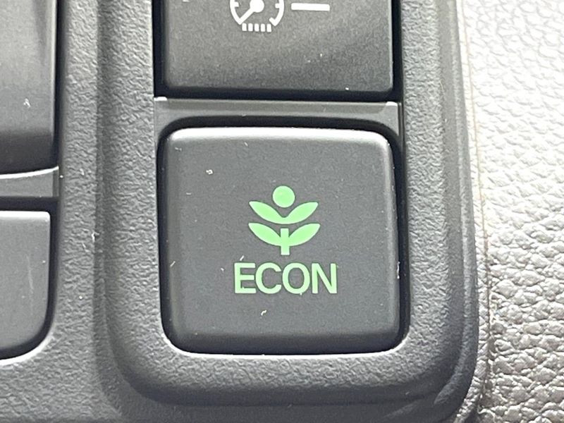 2023 Honda N-BOX 6BA-JF3 (UW-6a6eb52382890)[11]
