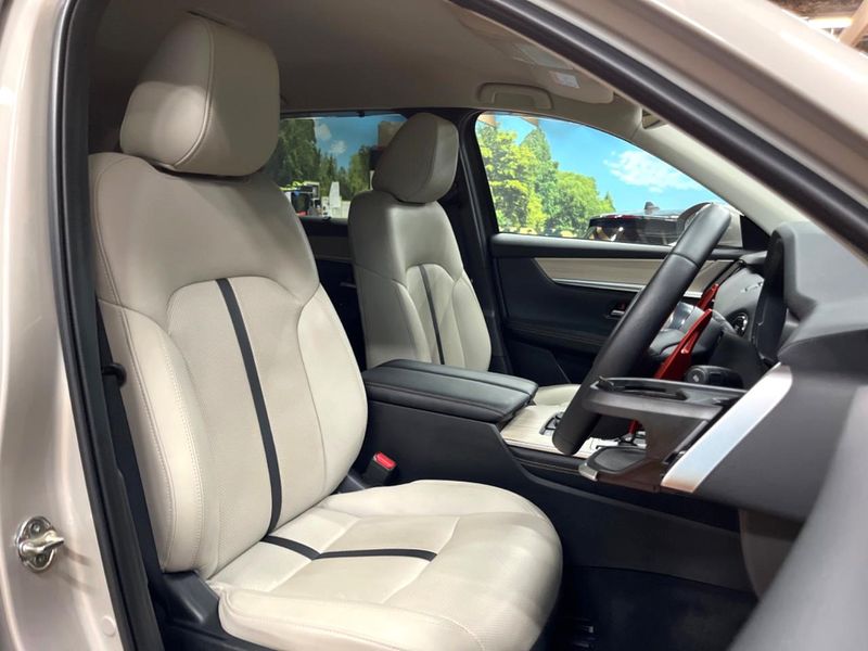 2025 Mazda CX-80 3DA-KL3P (UW-6a6eb565c0be5)[18]