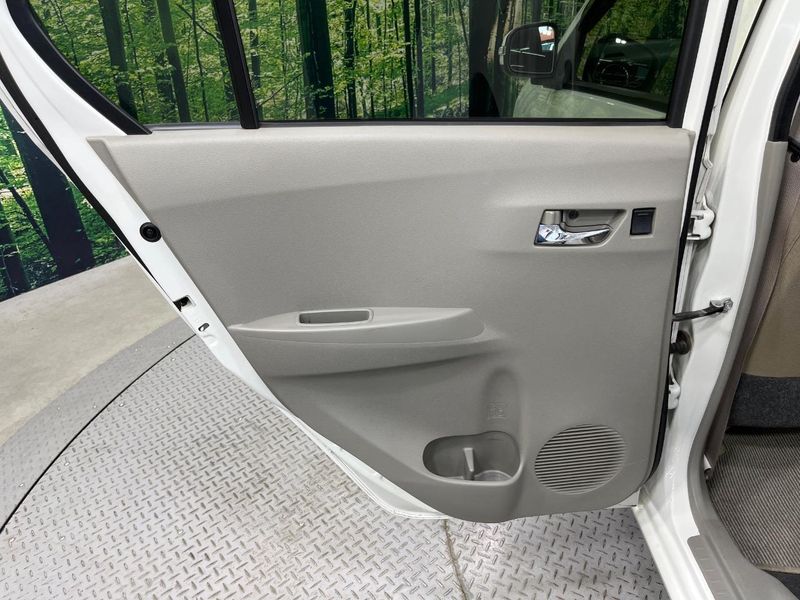 2012 Daihatsu Mira e:S DBA-LA300S (UW-6a6eb57dccbb0)[25]