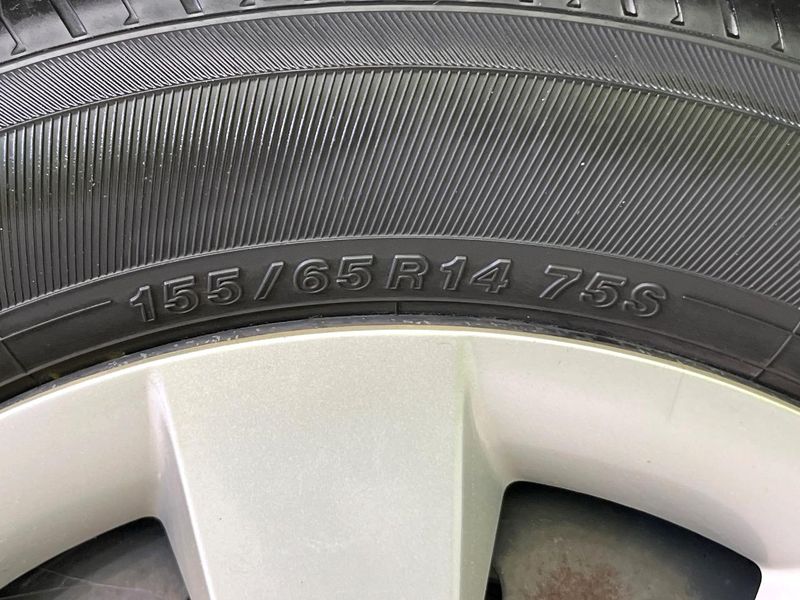 2016 Daihatsu Mira e:S DBA-LA300S (UW-6a6eb57f2d08e)[6]