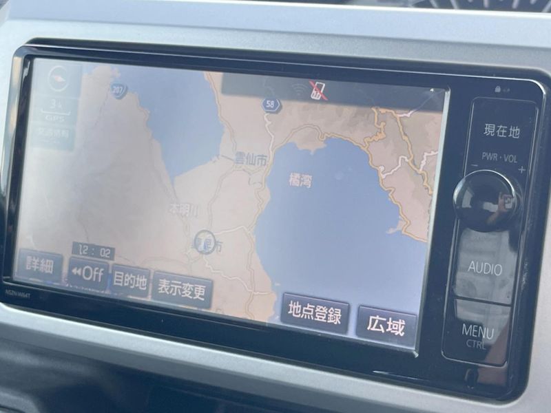 2015 Toyota Pixis Mega DBA-LA700A (UW-6a6eb5a27260f)[17]