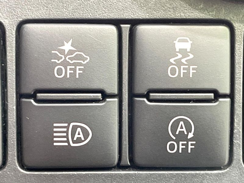 2018 Daihatsu Boon 5BA-M700S (UW-6a6eb5c2bf929)[24]