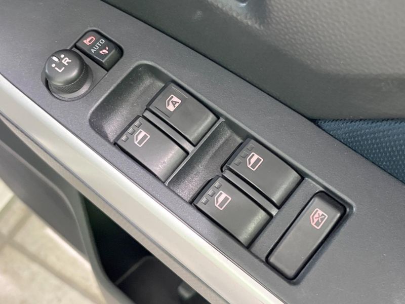 2021 Toyota Roomy 5BA-M900A (UW-6a6eb5cf4a5d7)[17]