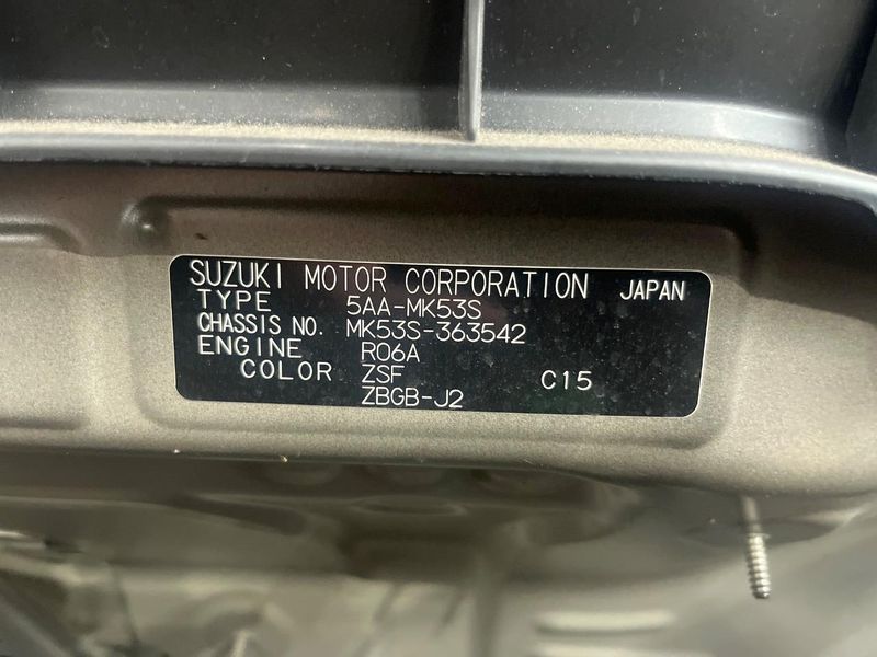 2021 Suzuki Spacia 5AA-MK53S (UW-6a6eb60578948)[1]