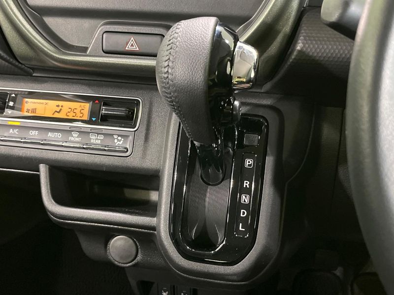 2025 Suzuki Hustler 5AA-MR92S (UW-6a6eb6324f747)[12]