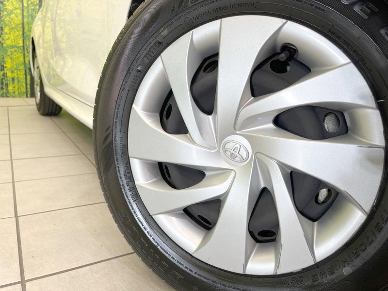 2023 Toyota Yaris 6AA-MXPH10 (UW-6a6eb64f5b22e)[15]