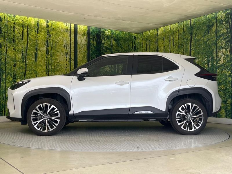 2023 Toyota Yaris Cross 6AA-MXPJ10 (UW-6a6eb6582de7b)[8]