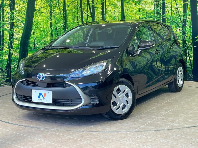 2024 Toyota Aqua 6AA-MXPK11 (UW-6a6eb66317a42)[0]