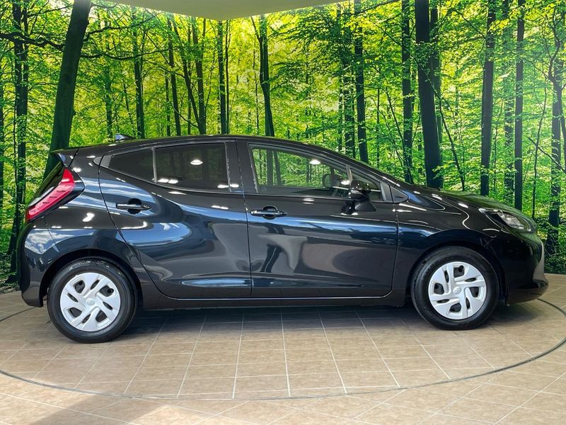2024 Toyota Aqua 6AA-MXPK11 (UW-6a6eb66317a42)[10]