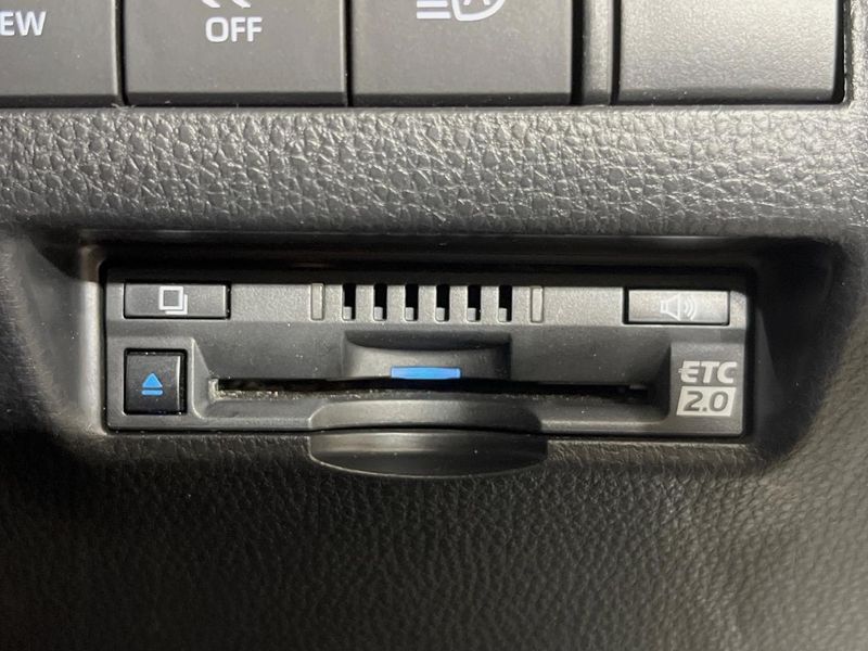 2021 Toyota Harrier 6BA-MXUA80 (UW-6a6eb670e2cae)[26]