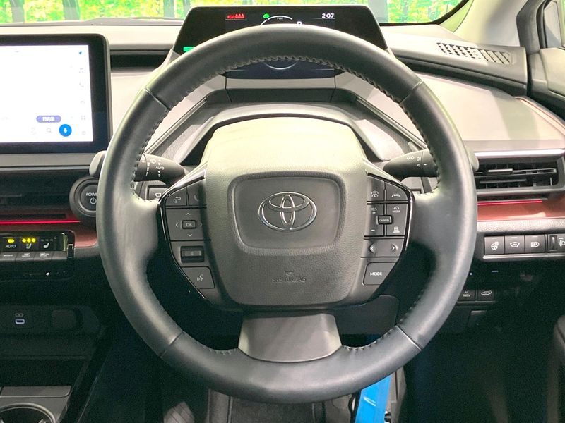2023 Toyota Prius 6AA-MXWH60 (UW-6a6eb67e4f1ea)[12]