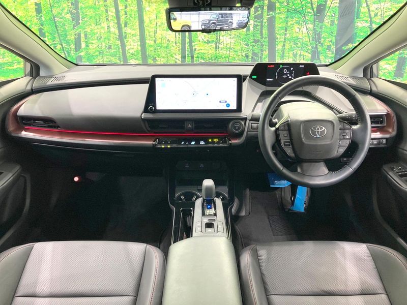 2023 Toyota Prius 6AA-MXWH60 (UW-6a6eb67e4f1ea)[13]