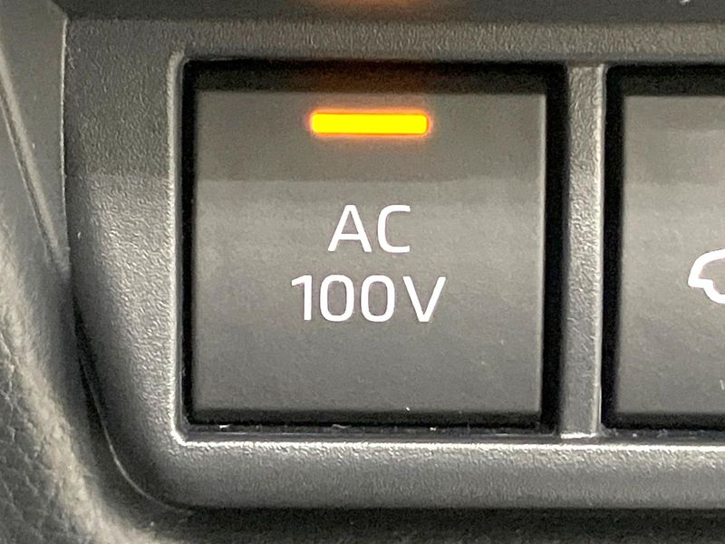 2023 Toyota Prius 6AA-MXWH60 (UW-6a6eb67e4f1ea)[24]