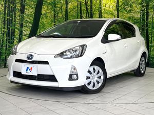 2012 Toyota Aqua DAA-NHP10