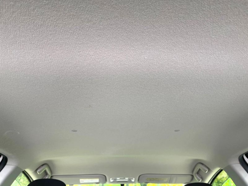 2012 Toyota Aqua DAA-NHP10 (UW-6a6eb69b5b961)[26]