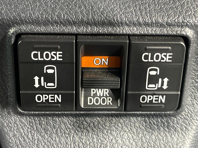 2019 Toyota Sienta DBA-NSP170G (UW-6a6eb6b0c429b)[10]