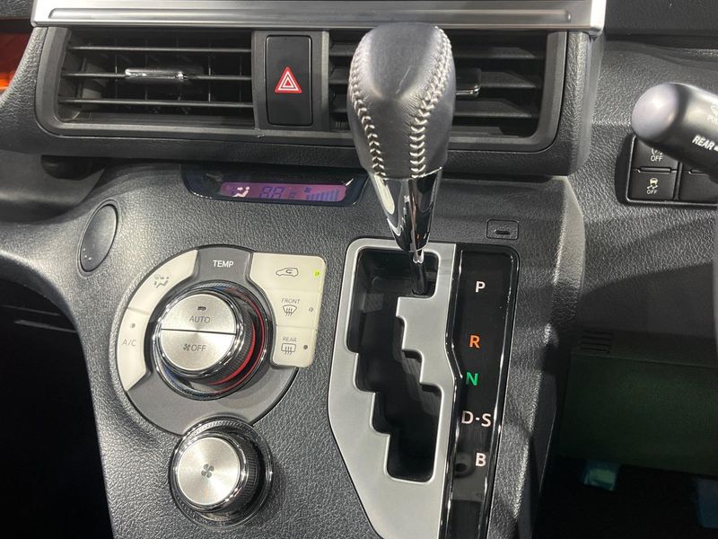 2019 Toyota Sienta DBA-NSP170G (UW-6a6eb6b0c429b)[23]