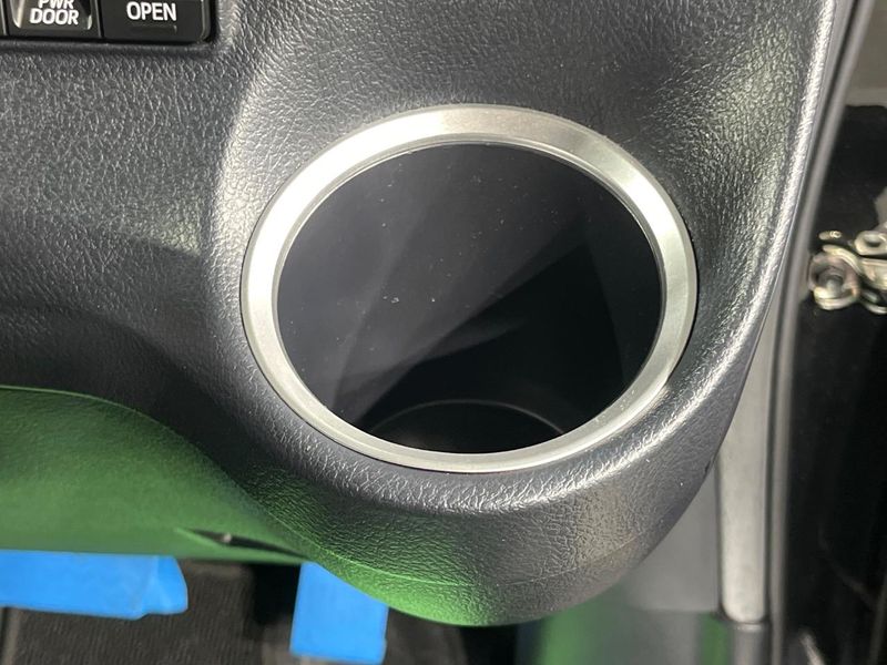 2019 Toyota Sienta DBA-NSP170G (UW-6a6eb6b0c429b)[7]
