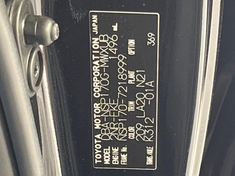 2019 Toyota Sienta DBA-NSP170G (UW-6a6eb6b1d07a9)[1]