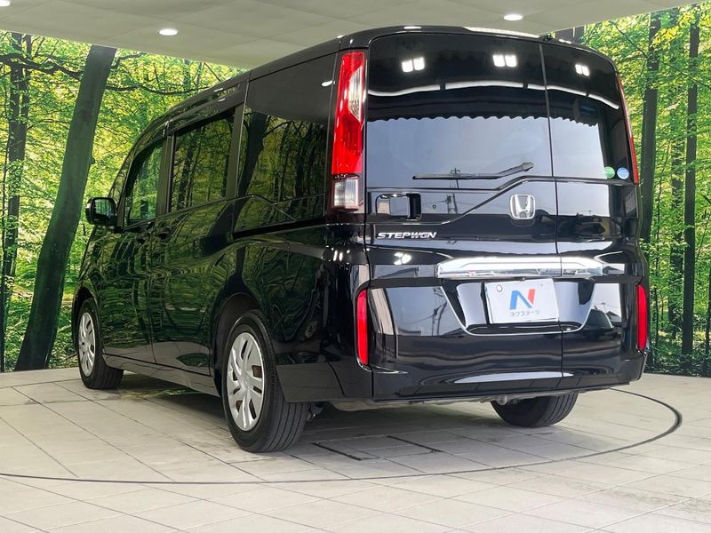 2016 Honda Step Wagon DBA-RP1 (UW-6a6eb6c6be264)[8]