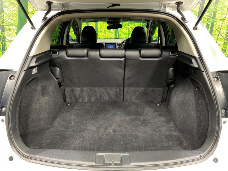 2015 Honda Vezel DAA-RU3 (UW-6a6eb6cf13d8d)[15]