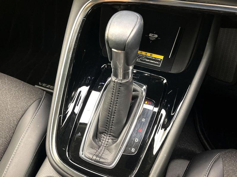 2021 Honda Vezel 6AA-RV5 (UW-6a6eb6d5ce814)[21]