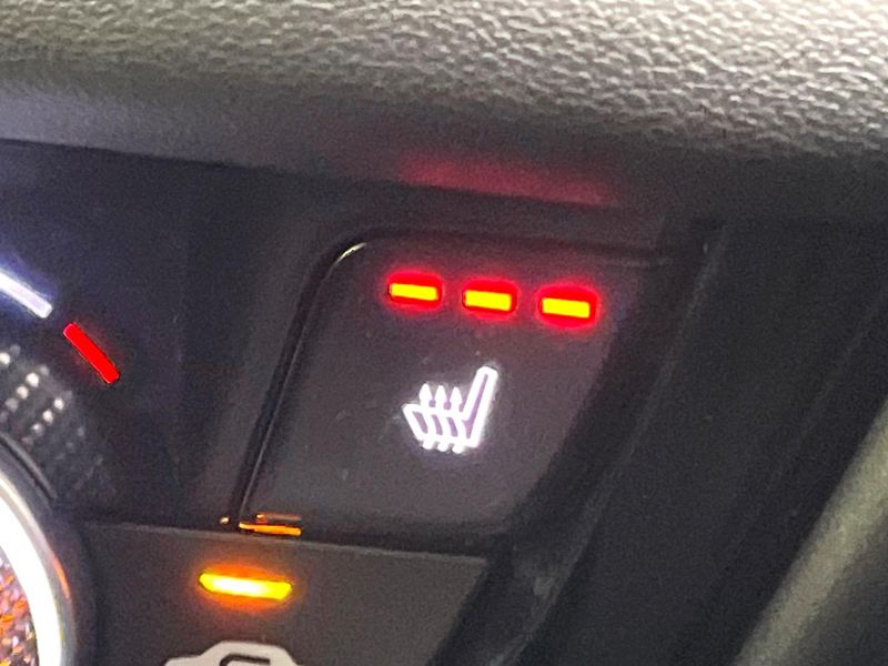 2021 Honda Vezel 6AA-RV5 (UW-6a6eb6d5ce814)[23]