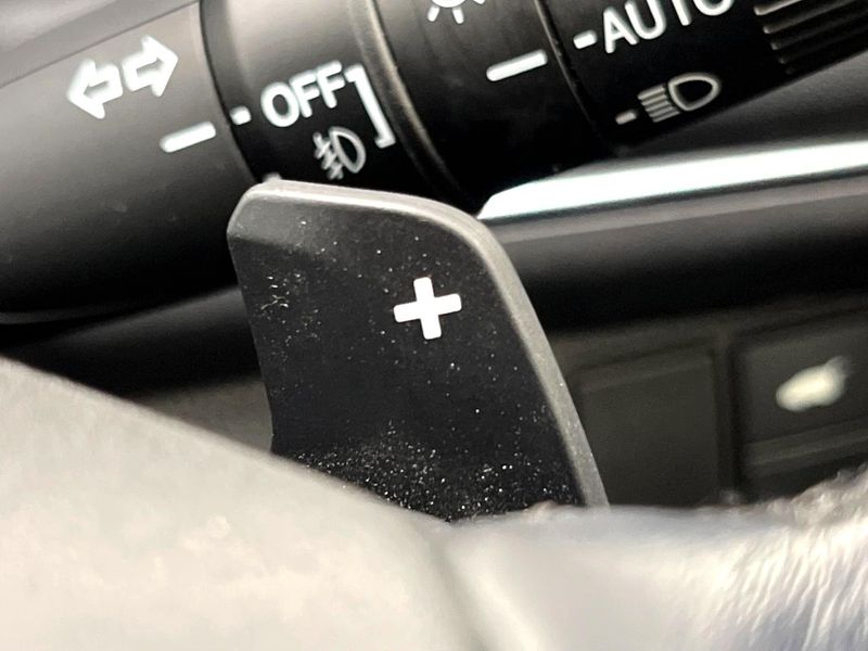 2021 Honda Vezel 6AA-RV5 (UW-6a6eb6d5ce814)[15]