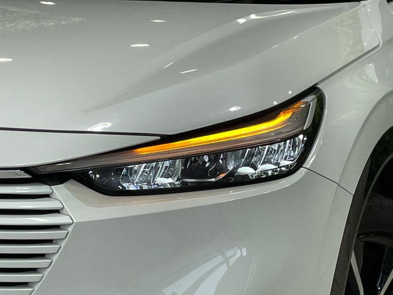 2021 Honda Vezel 6AA-RV5 (UW-6a6eb6d862448)[10]