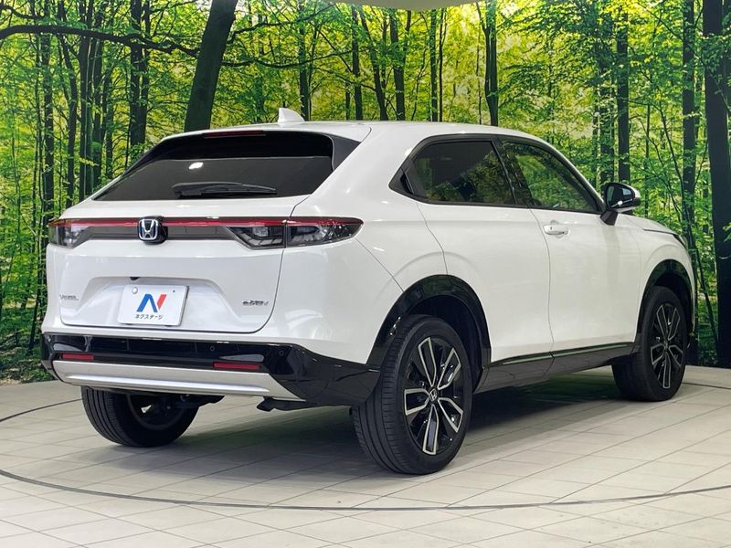 2021 Honda Vezel 6AA-RV5 (UW-6a6eb6d862448)[18]