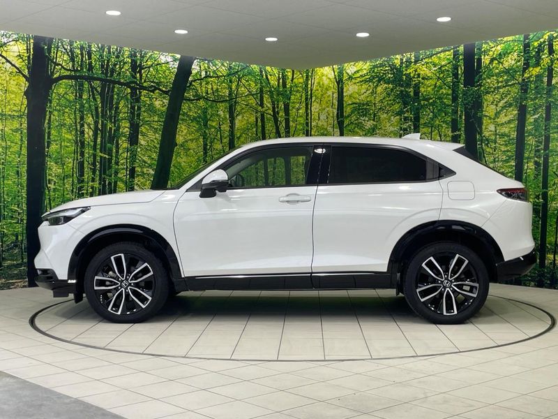 2021 Honda Vezel 6AA-RV5 (UW-6a6eb6d862448)[15]