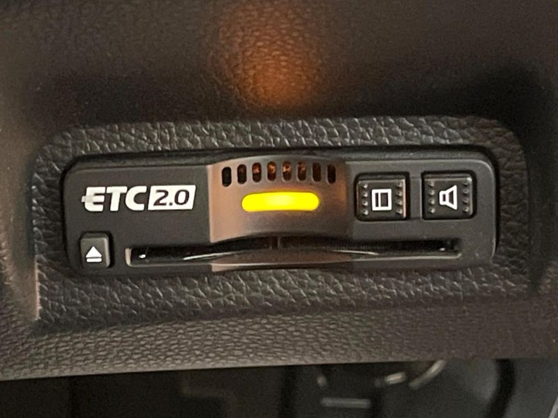 2024 Honda Vezel 6AA-RV5 (UW-6a6eb6df0a00e)[27]