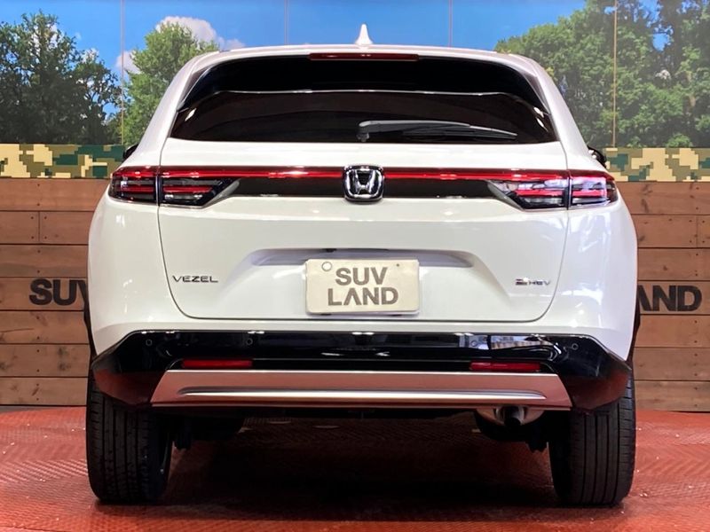 2025 Honda Vezel 6AA-RV5 (UW-6a6eb6e26d0f7)[18]