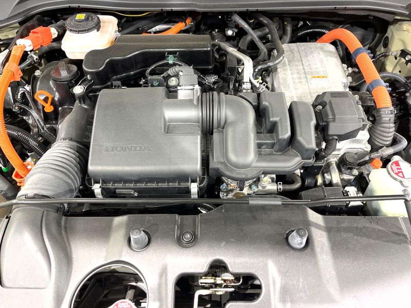 2021 Honda Vezel 6AA-RV6 (UW-6a6eb6e4adc4d)[4]