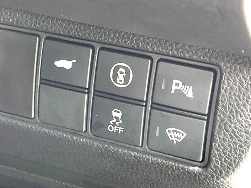 2021 Honda Vezel 6AA-RV6 (UW-6a6eb6e4adc4d)[6]