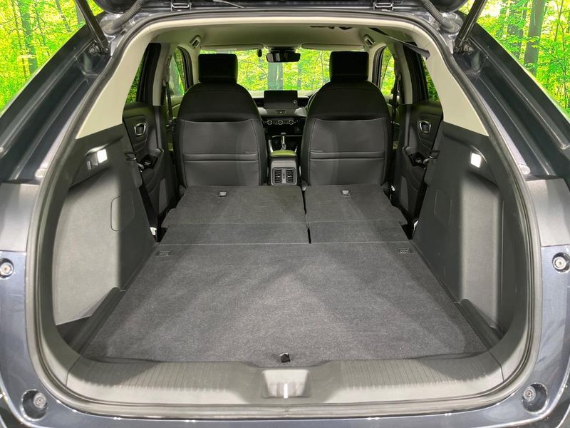 2023 Honda Vezel 6AA-RV6 (UW-6a6eb6e549716)[21]