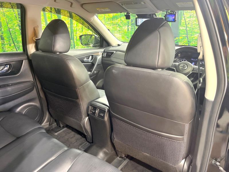 2017 Nissan X-Trail DBA-T32 (UW-6a6eb70498b0c)[27]