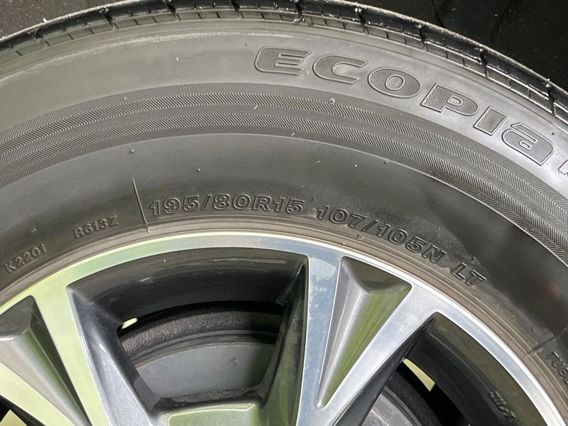 2022 Toyota Hiace Wagon 3BA-TRH214W (UW-6a6eb70b59f41)[19]