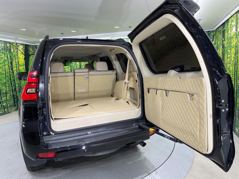 2023 Toyota Land Cruiser Prado 3BA-TRJ150W (UW-6a6eb71005814)[26]