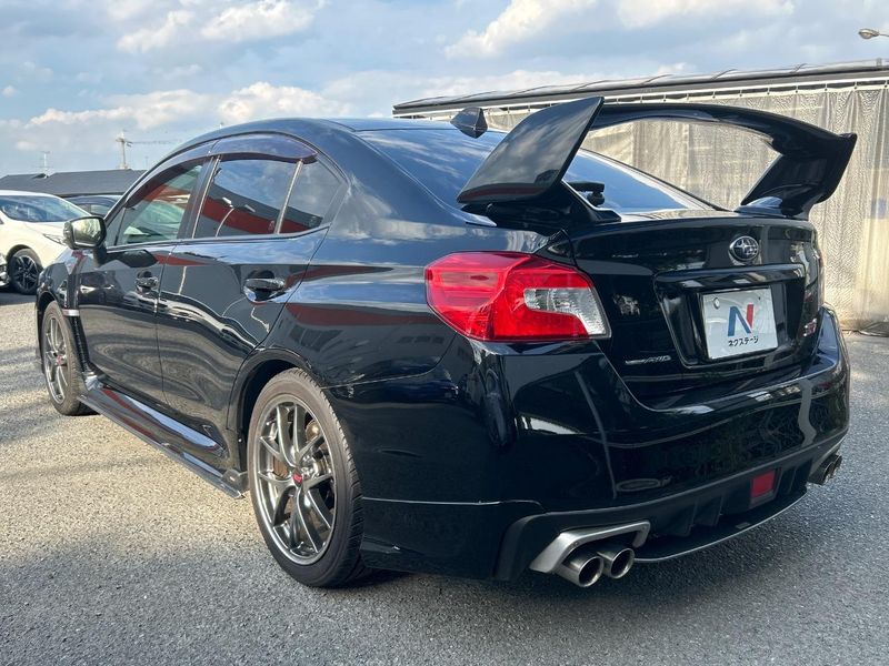 2016 Subaru WRX STI CBA-VAB (UW-6a6eb71eeeb6e)[17]